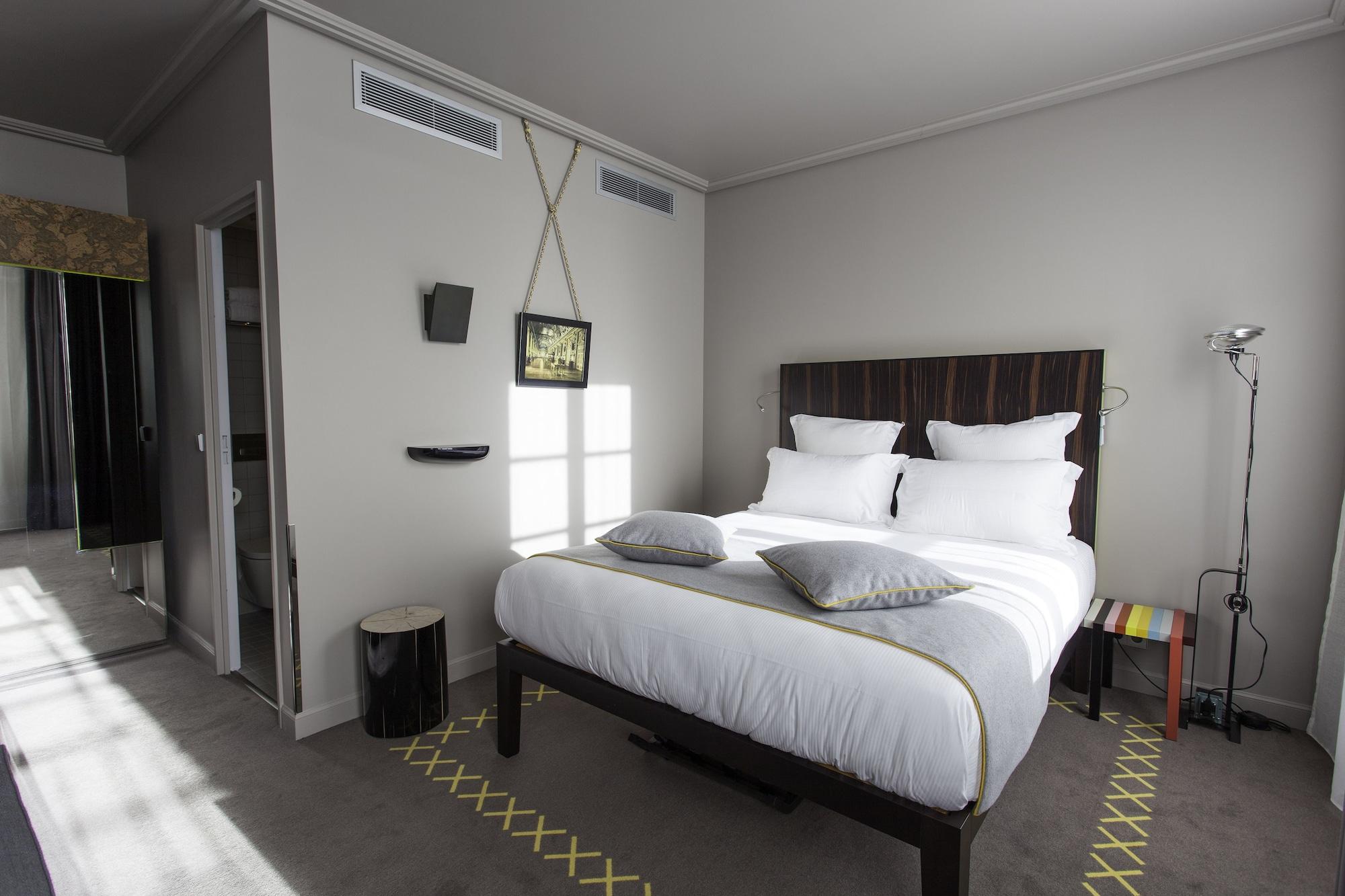 פריז Hotel Saint Dominique מראה חיצוני תמונה