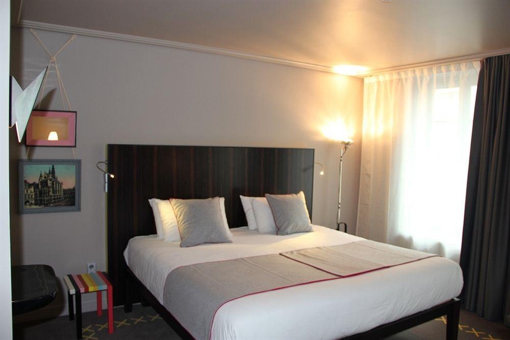 פריז Hotel Saint Dominique מראה חיצוני תמונה
