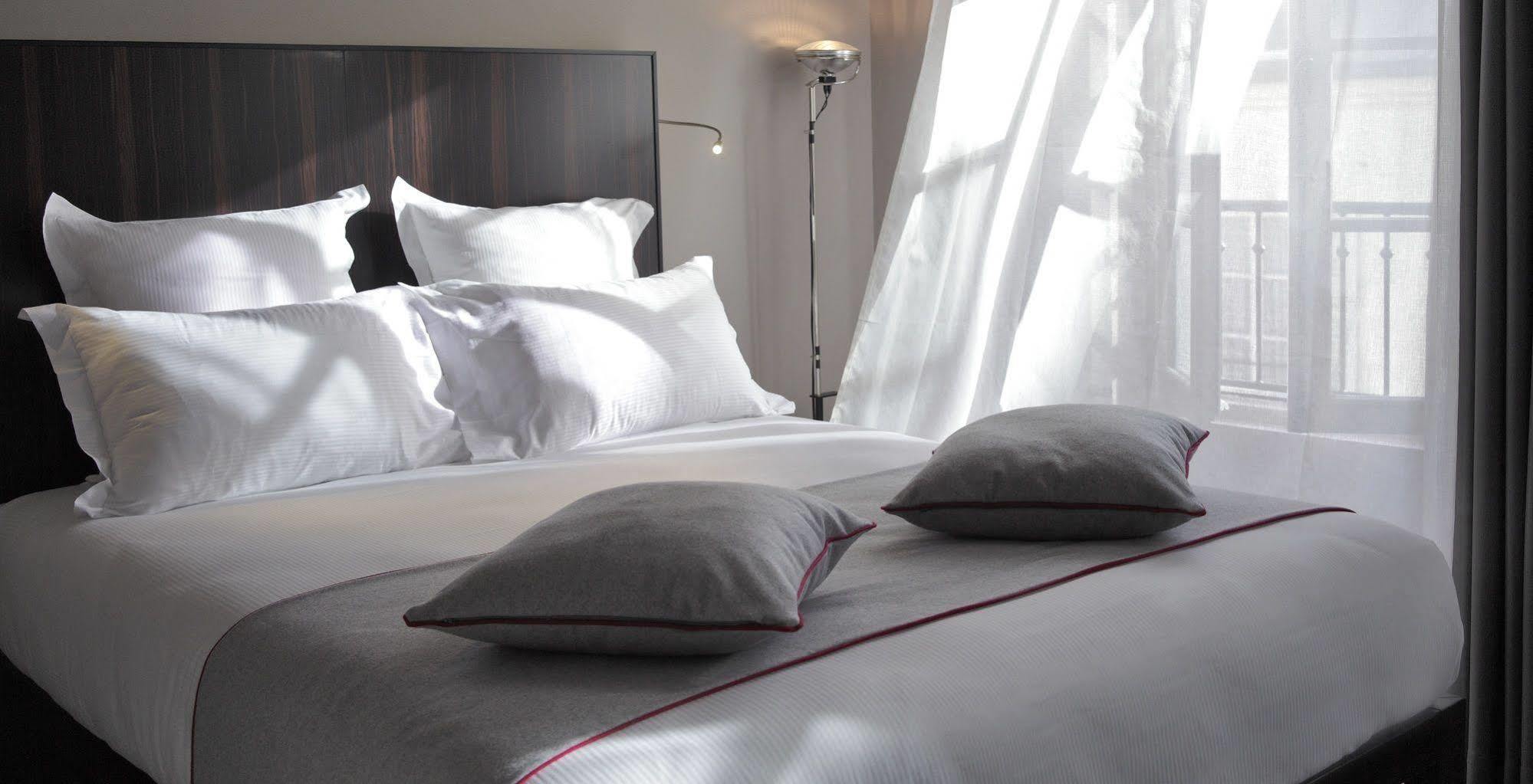 פריז Hotel Saint Dominique מראה חיצוני תמונה